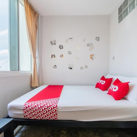 Oyo 969 Lida 1946 Hostel Bangkok Dış mekan fotoğraf